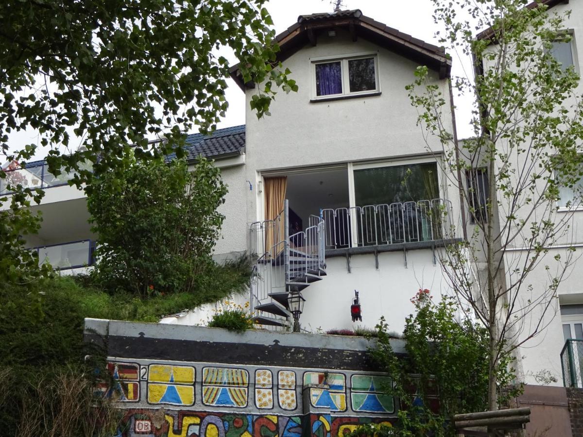 Haus Am Rhein Koln Villa Buitenkant foto